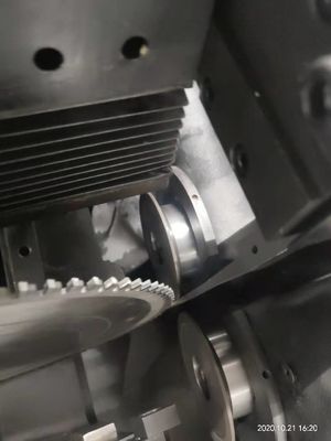 Μεγάλη ακρίβεια Μεγάλη ακρίβεια CNC πριονιστική λεπίδα γραμμωτήρας